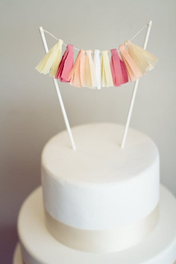 12 Simple & Chic DIY Cake Toppers - Picklee