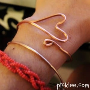 wire bracelet
