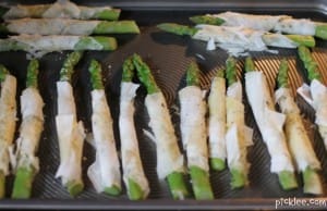 phyllo wrapped asparagus1