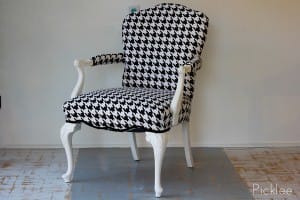 houndstooth chair3