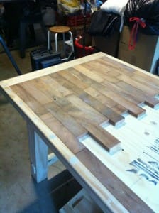 diy recycled plank table