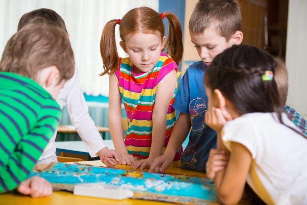 5 Simple Educational Games to Help Teach Your Children